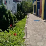 شقة елит 4 *
