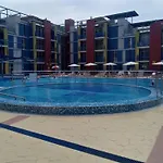 елит 4 ساني بيتش