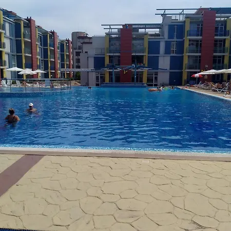 елит 4 Apartment